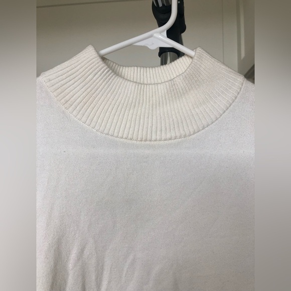 Cream And Black Sweater with Lace Detail By Belldini Women’s size Large - Picture 3 of 4